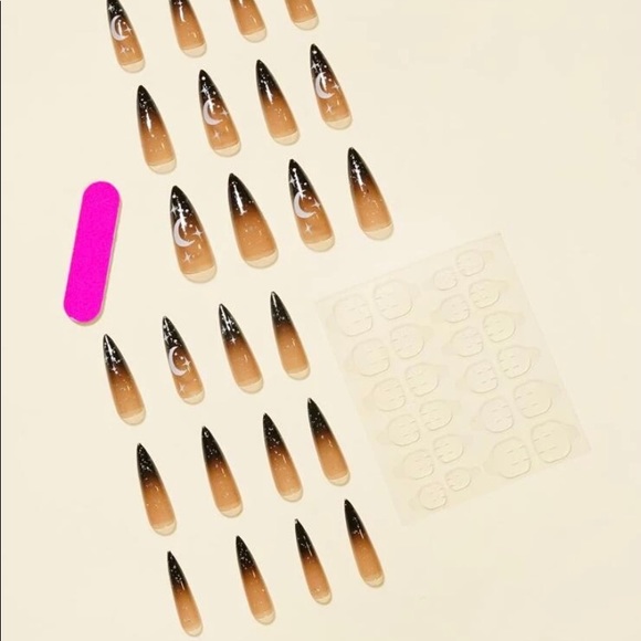 24 pc Halloween 🎃 Press on nail kit - Picture 4 of 6